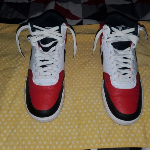 Nike Other - Size 8 Nike Shoes